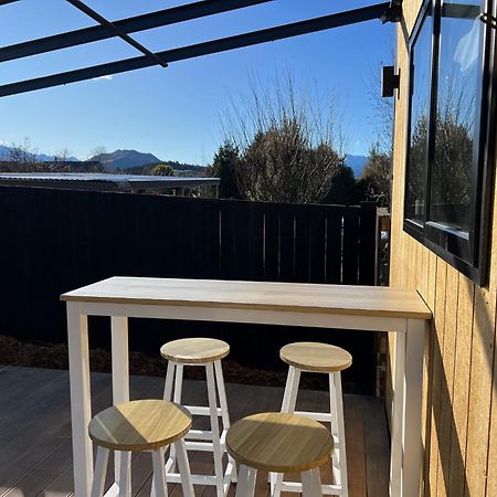 Mountain Cabin - Central, Cosy And Cute With Views Wanaka Extérieur photo